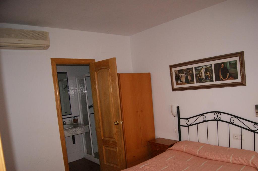 Hostal Alcazar I Cordoba Room photo